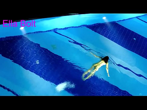 ❤️ Ech kann net ophalen ze kucken, jonk Blond gefaange schwammen plakeg am ELLA BOLT Resort Pool ❤ Super Porn op Porno lb.quizfarmature.ru ﹏