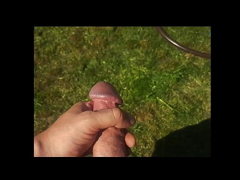❤️ Hot Hottie kritt hir rosa Muschi gefuckt a spréngt mat engem Sprëtz an engem Summergaart ❤ Super Porn op Porno lb.quizfarmature.ru ﹏