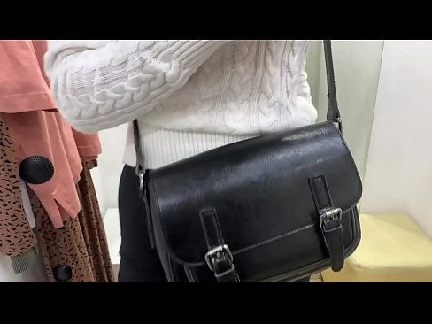 ❤️ Ëffentlech Masturbatioun vu jonke Bitch FeralBerry mat engem Dildo am Fittingsraum ❤ Super Porn op Porno lb.quizfarmature.ru ﹏